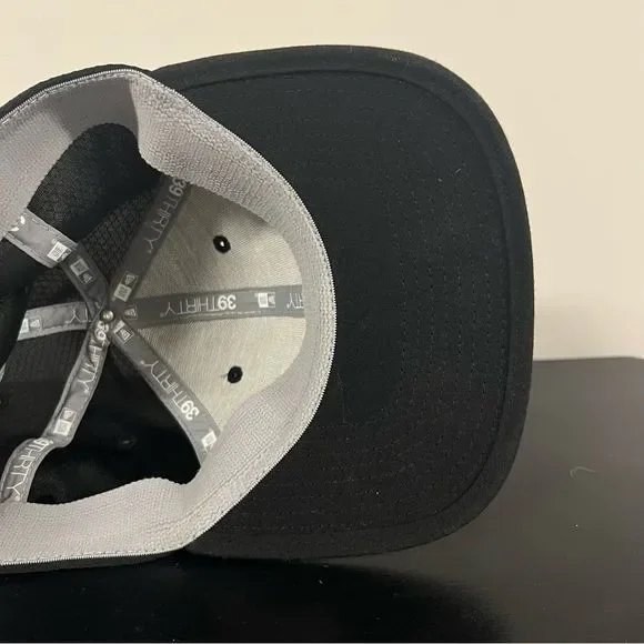 Las Vegas Raiders New Era Hat fitted medium/large black gray bill 39thirty Cap - Picture 5 of 6